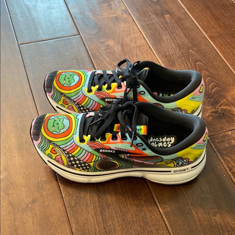 Brooks Ghost 15 Colorful Women’s Shoes